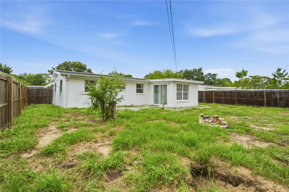 2122 HOLIDAY DRIVE Holiday, FL 34691