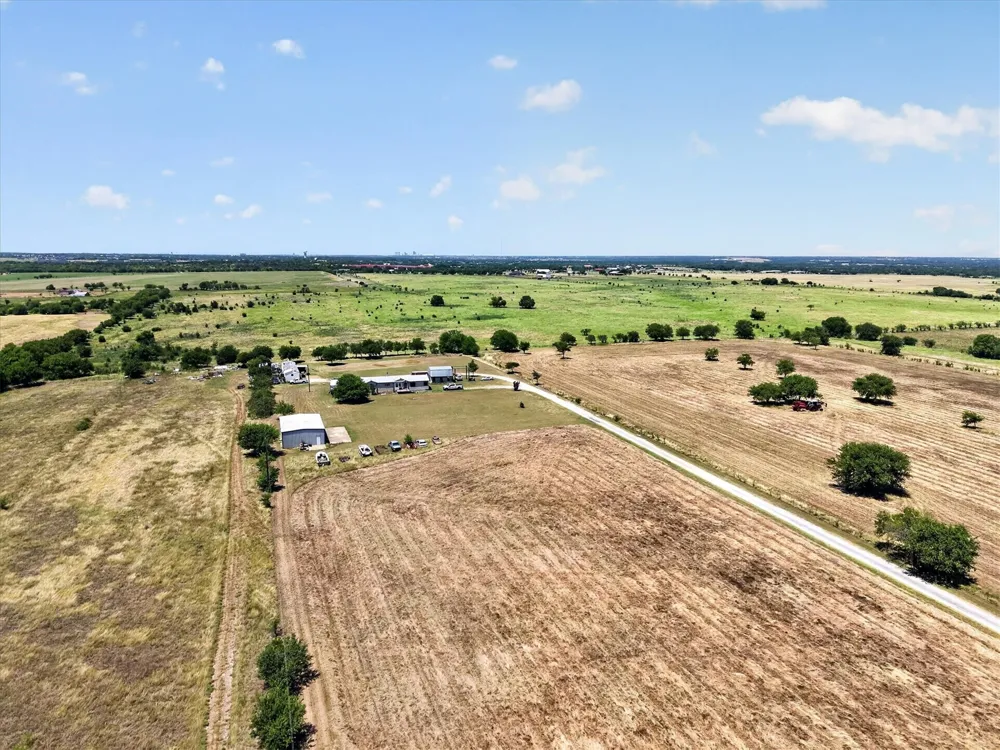 Lone Elm Road Waxahachie, TX 75167