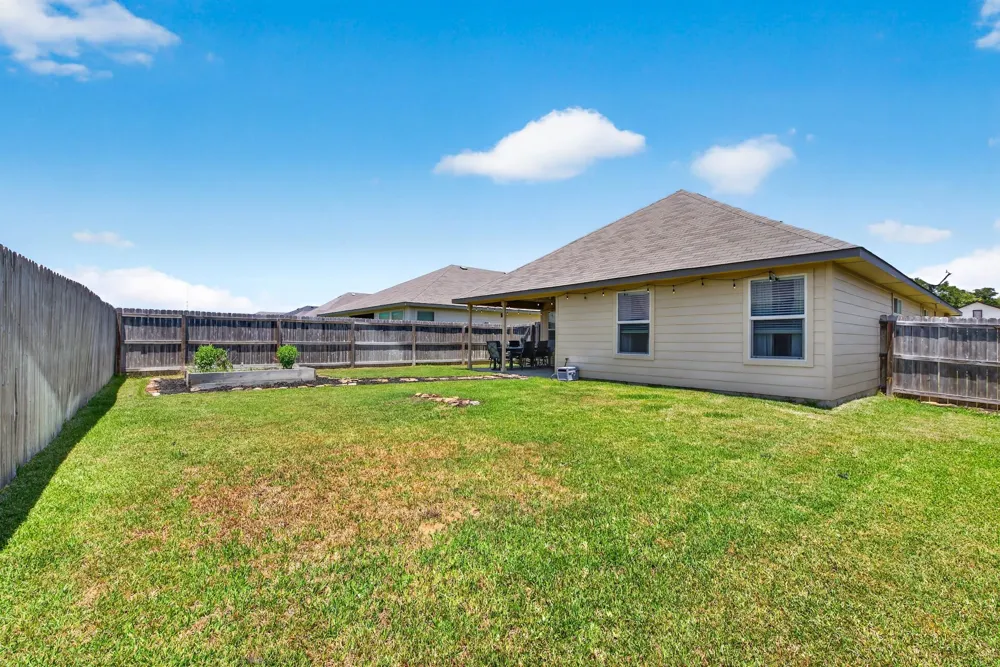 1933 Cartwright Street Bryan, TX 77807