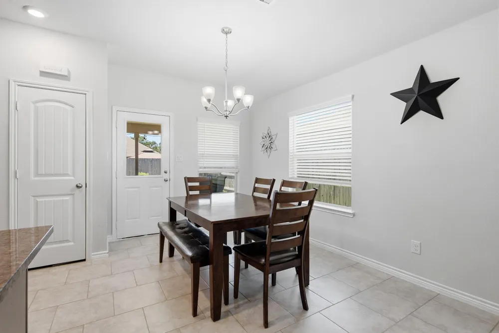 1933 Cartwright Street Bryan, TX 77807