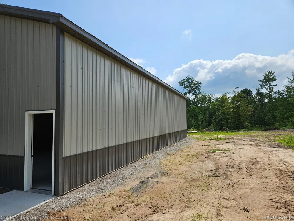 7795 Lakeside Drive Plainfield Township, MI 48739