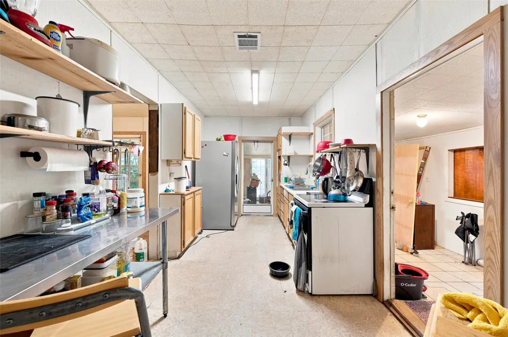 405 NE 4th Street Hubbard, TX 76648