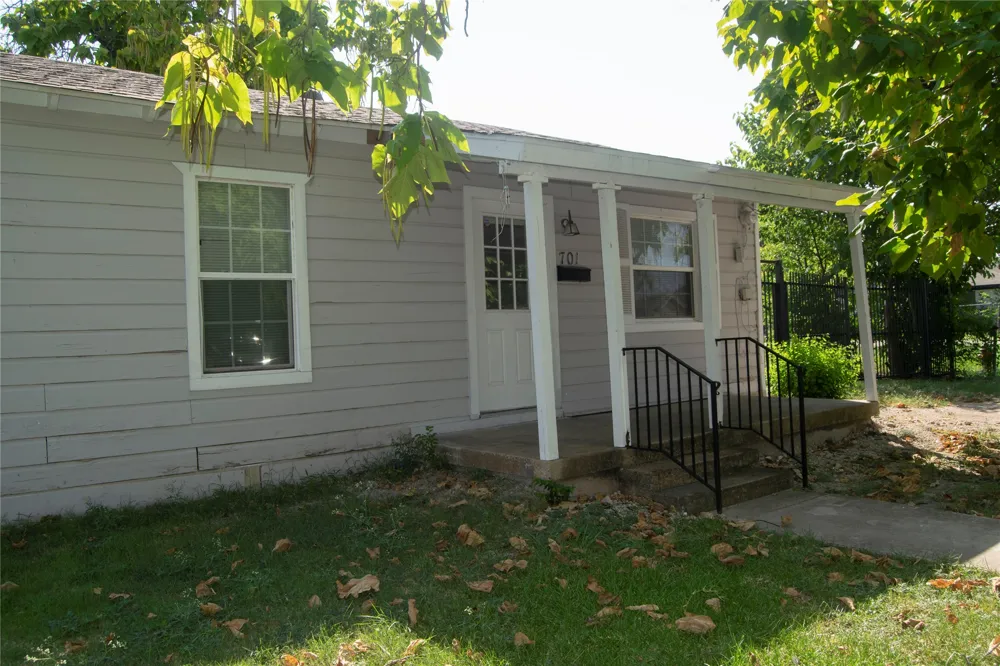 701 E Aimee Street Forney, TX 75126