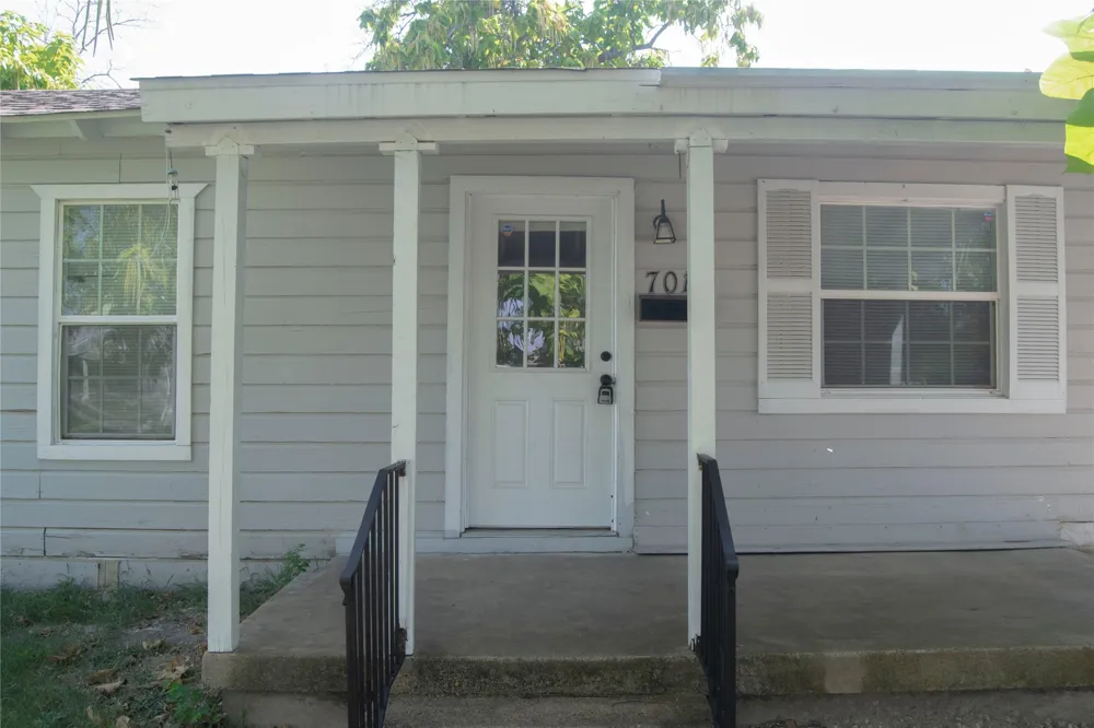 701 E Aimee Street Forney, TX 75126