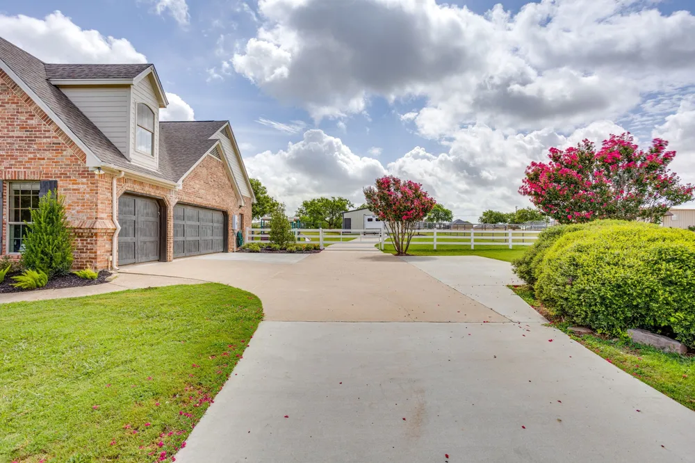 13516 Haslet Court Haslet, TX 76052