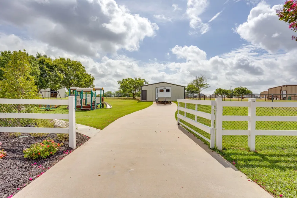 13516 Haslet Court Haslet, TX 76052