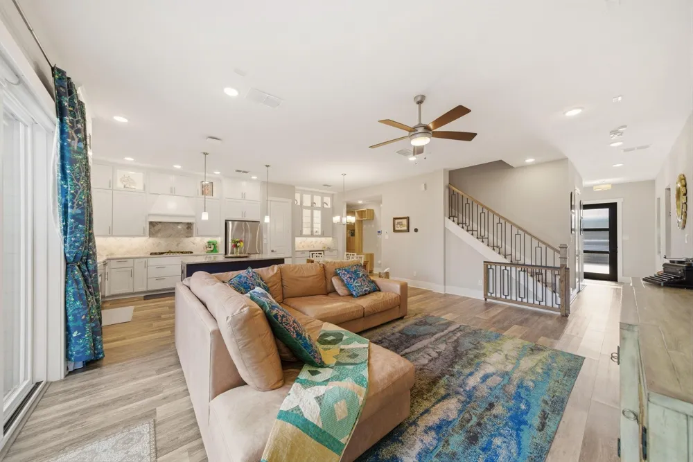 1417 Biondo Way Houston, TX 77008