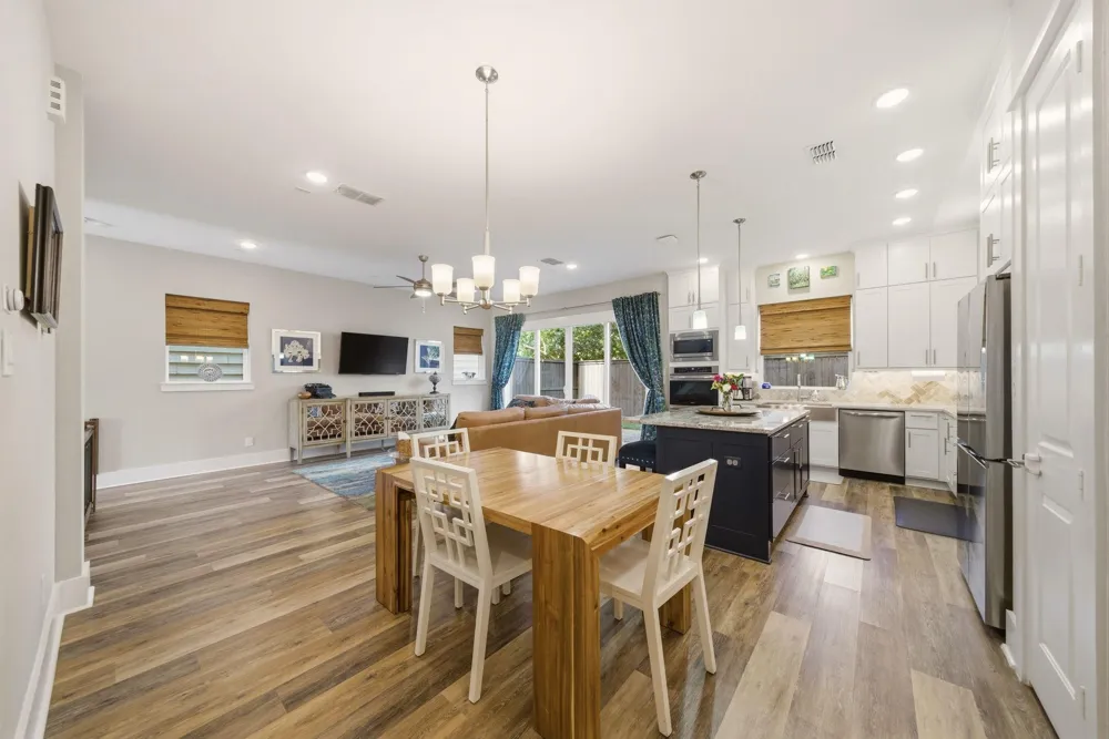 1417 Biondo Way Houston, TX 77008