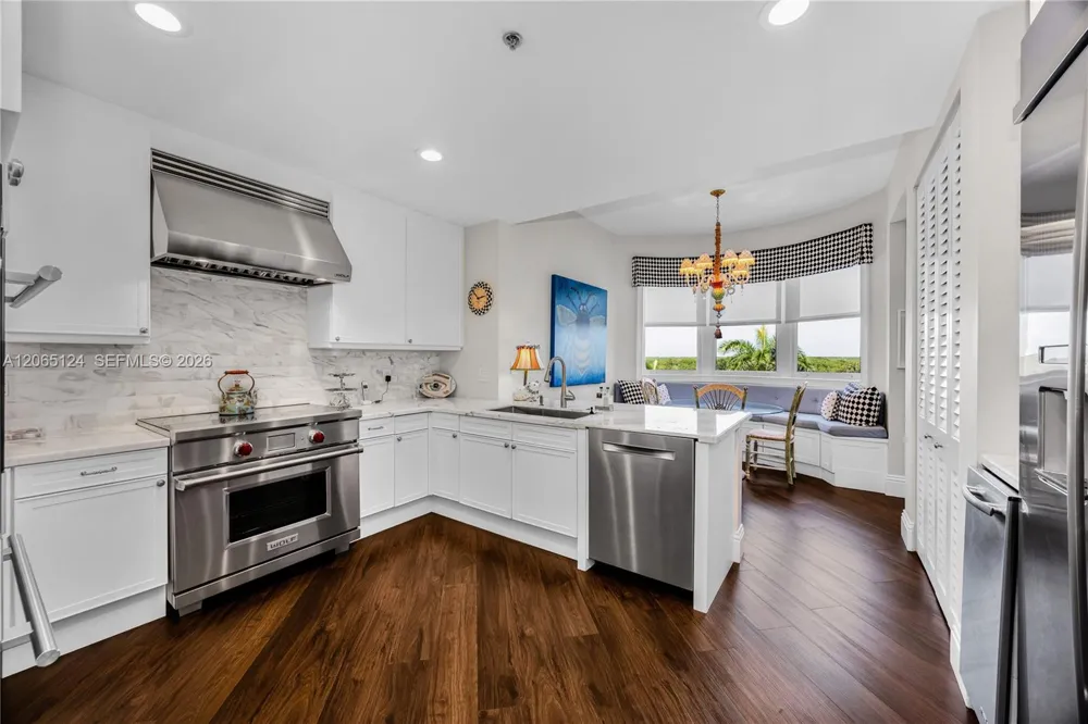 13647 Deering Bay Dr #142 Coral Gables, FL 33158