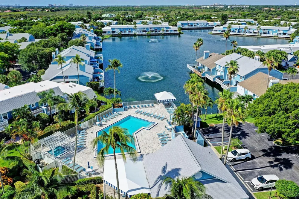 706 Ocean Dunes Circle Jupiter, FL 33477