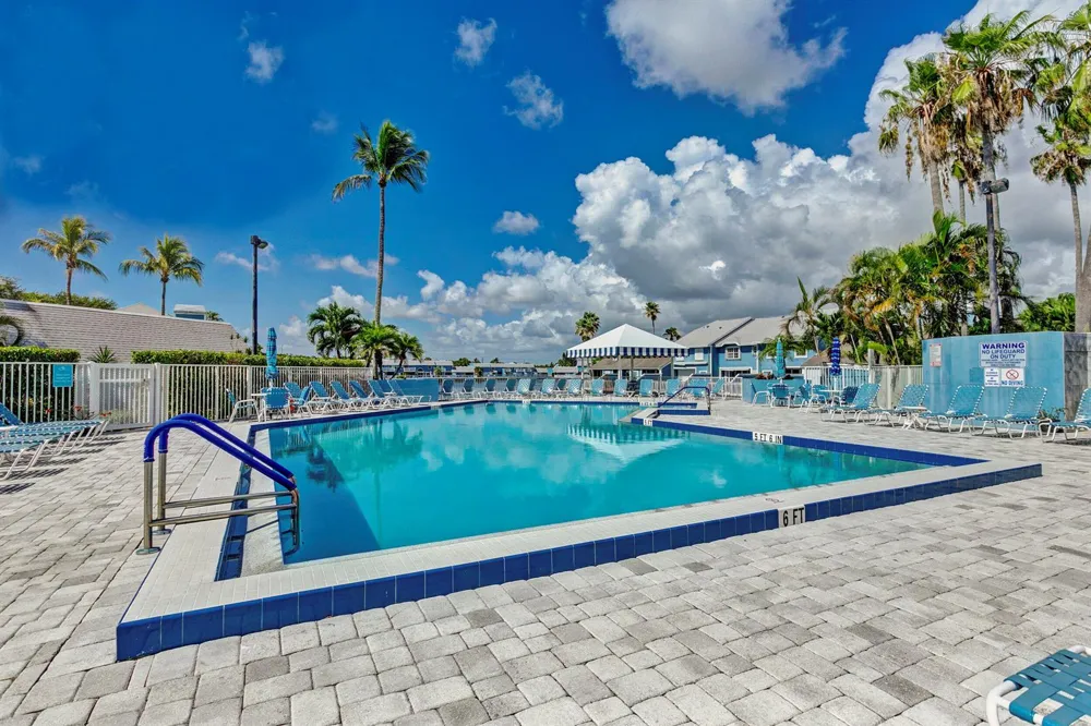 706 Ocean Dunes Circle Jupiter, FL 33477
