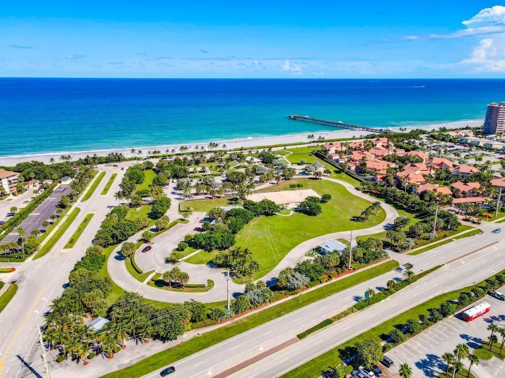 706 Ocean Dunes Circle Jupiter, FL 33477