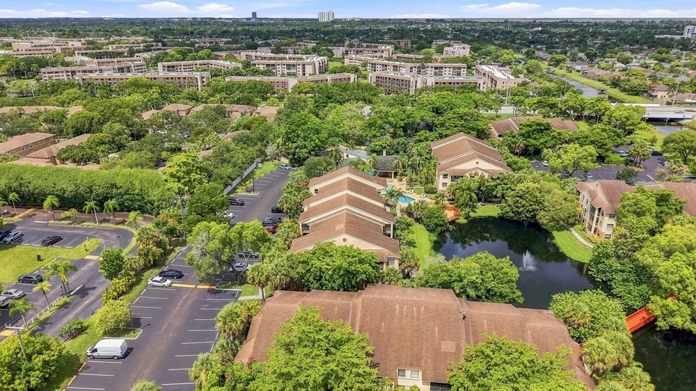 9999 SUMMERBREEZE DRIVE #417 Sunrise, FL 33322