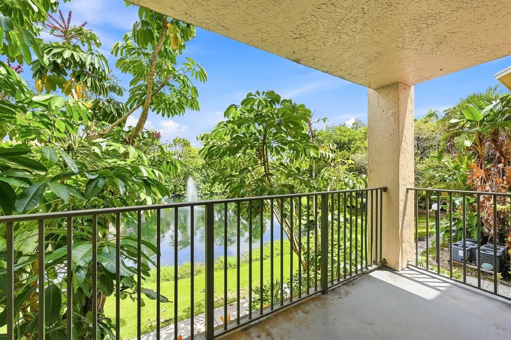 9999 SUMMERBREEZE DRIVE #417 Sunrise, FL 33322