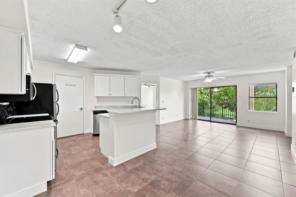 9999 SUMMERBREEZE DRIVE #417 Sunrise, FL 33322