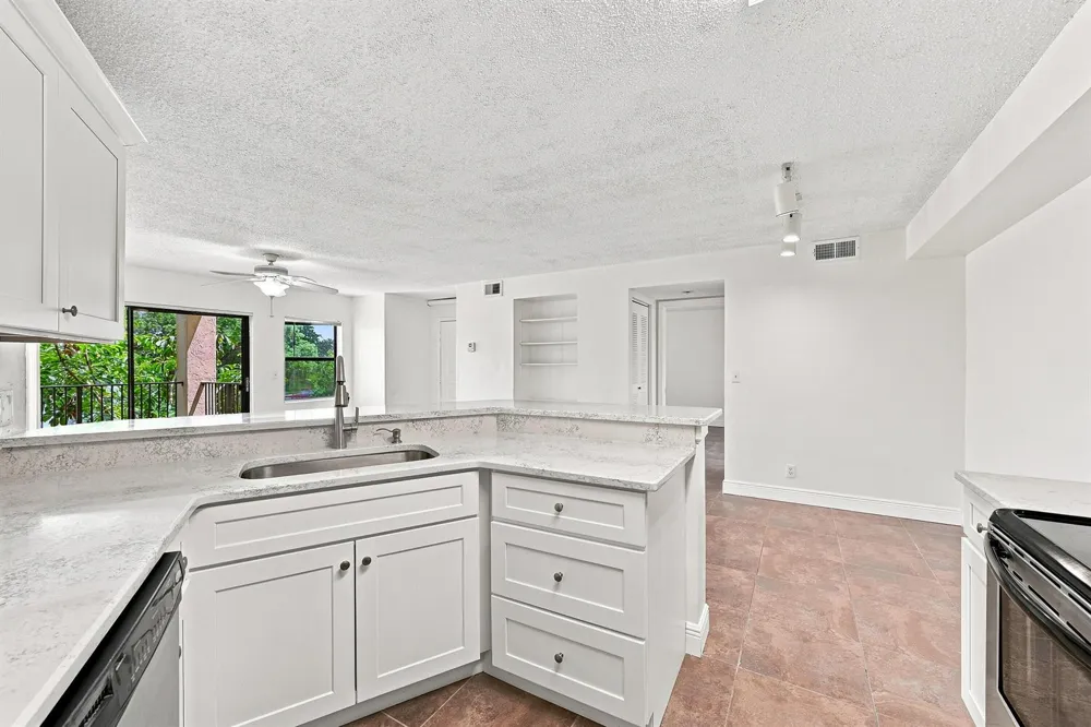 9999 SUMMERBREEZE DRIVE #417 Sunrise, FL 33322