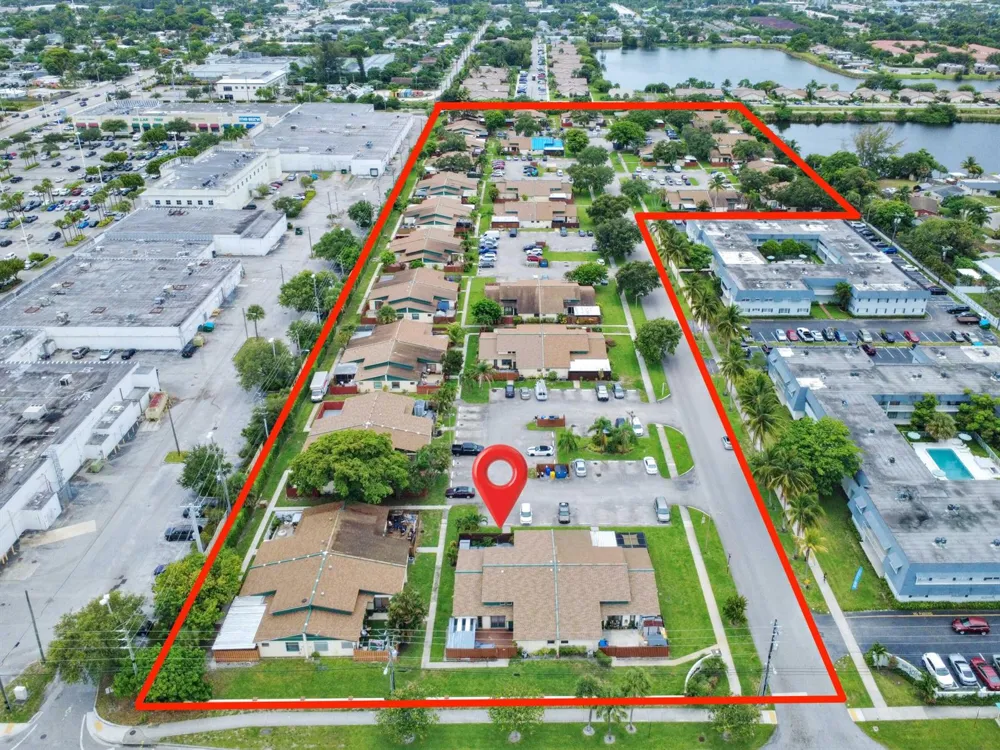 1110 Manor Drive Palm Springs, FL 33461
