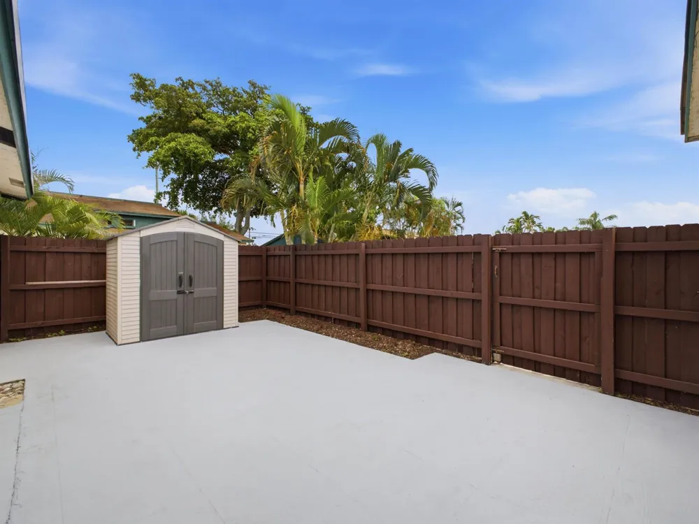 1110 Manor Drive Palm Springs, FL 33461