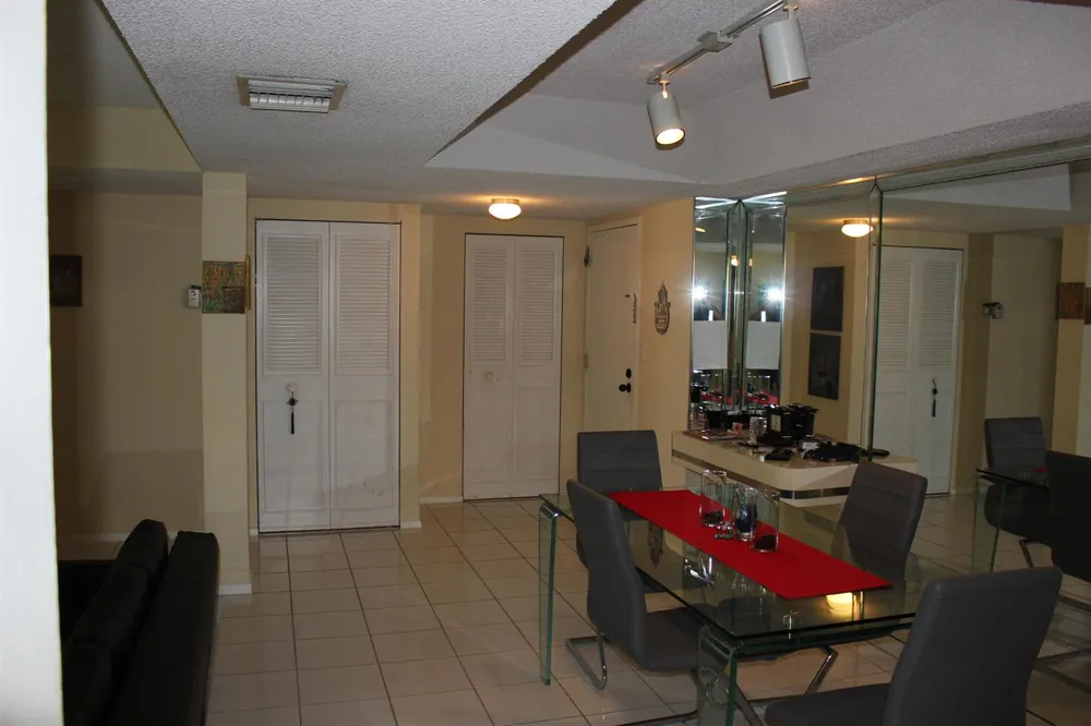3660 INVERRARY DRIVE #3V Lauderhill, FL 33319