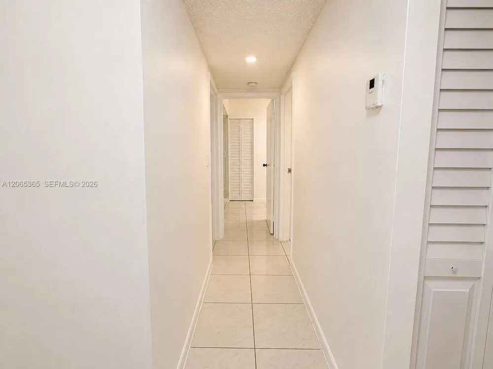4384 NW 9th Ave #18-2A Deerfield Beach, FL 33064