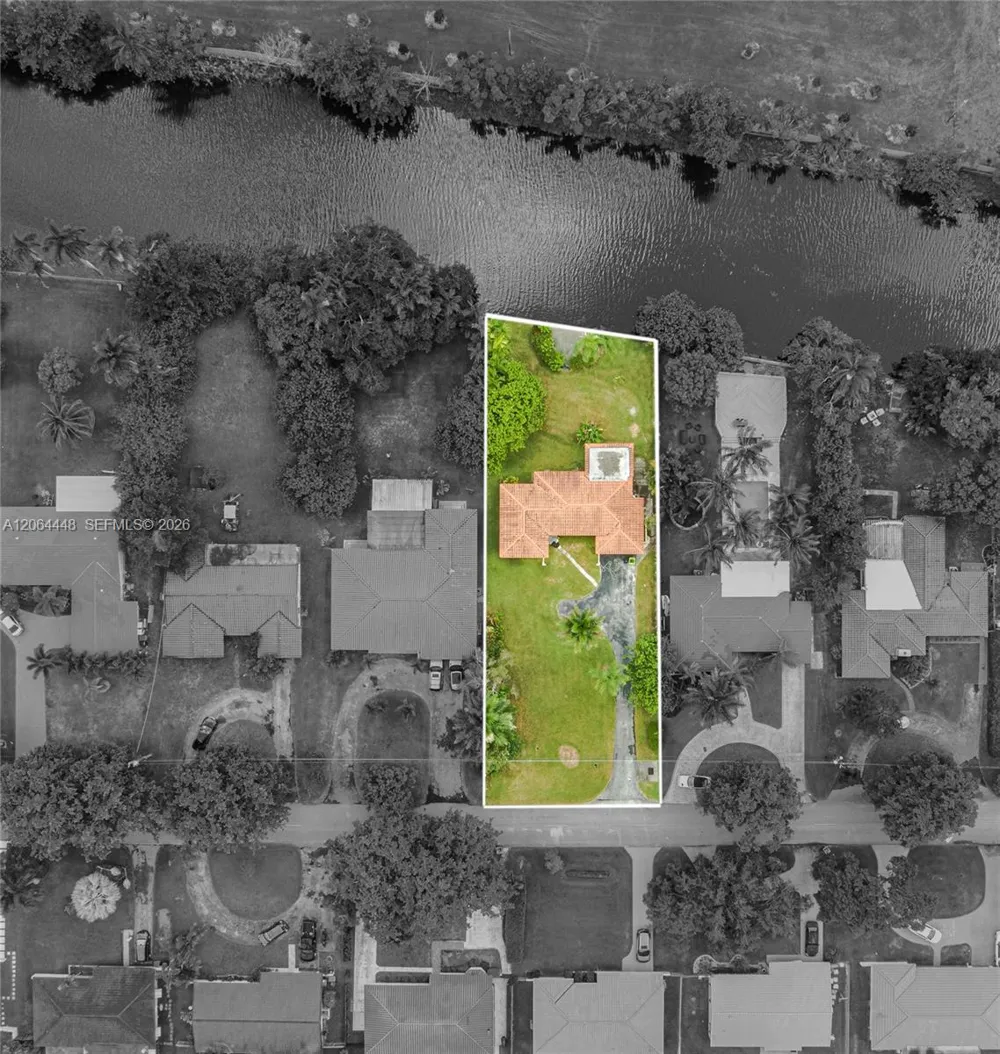 400 NW 87th St El Portal, FL 33150