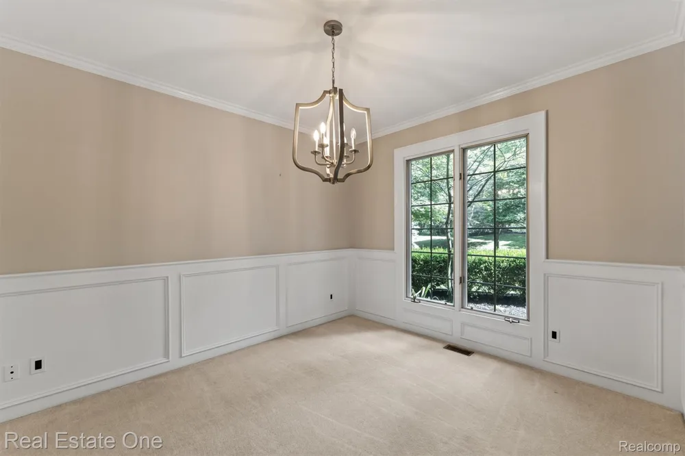 7798 Fieldstone Ridge Independence Charter Township, MI 48348