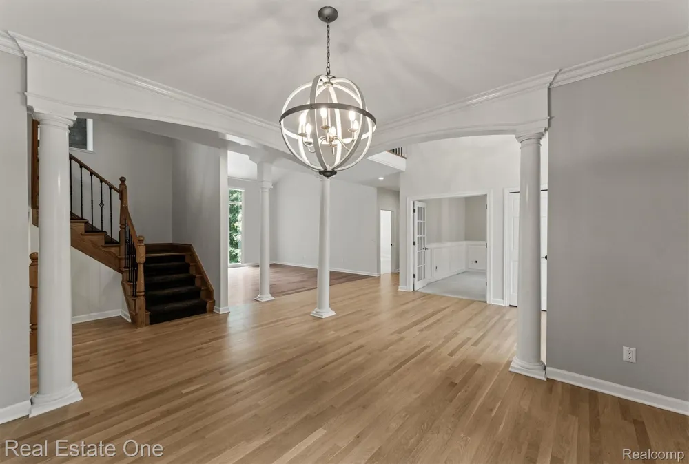 7798 Fieldstone Ridge Independence Charter Township, MI 48348