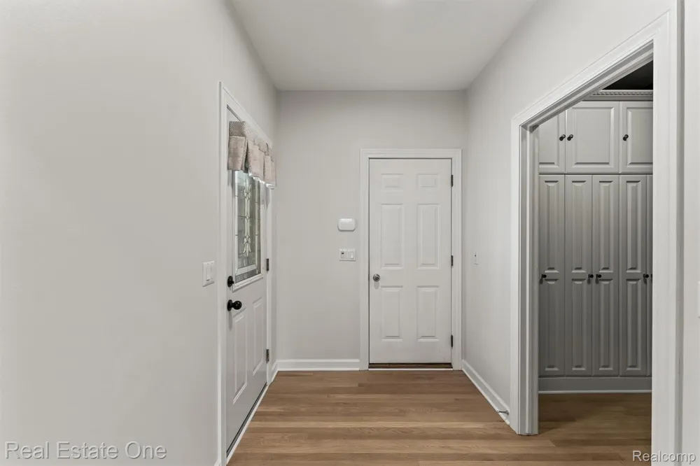 7798 Fieldstone Ridge Independence Charter Township, MI 48348