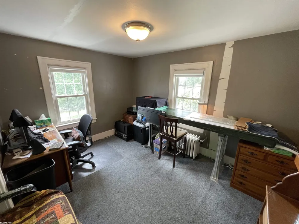 26689 Elm Street Roseville City, MI 48066