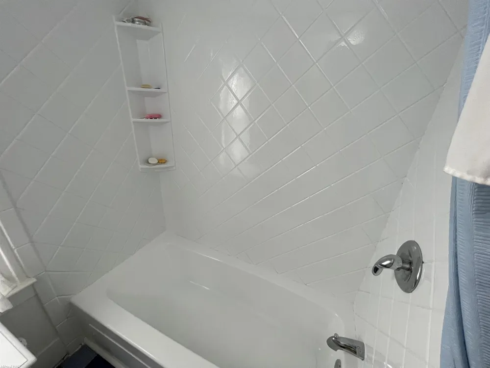26689 Elm Street Roseville City, MI 48066