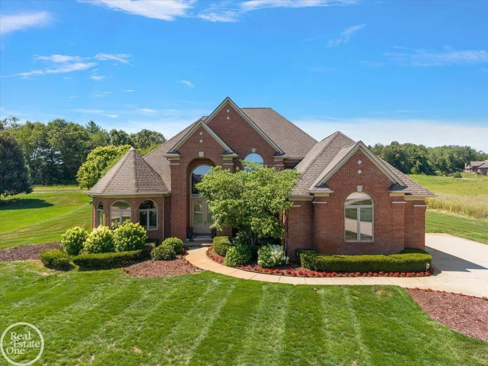 69497 Meadowbrook Lane Bruce Township, MI 48065