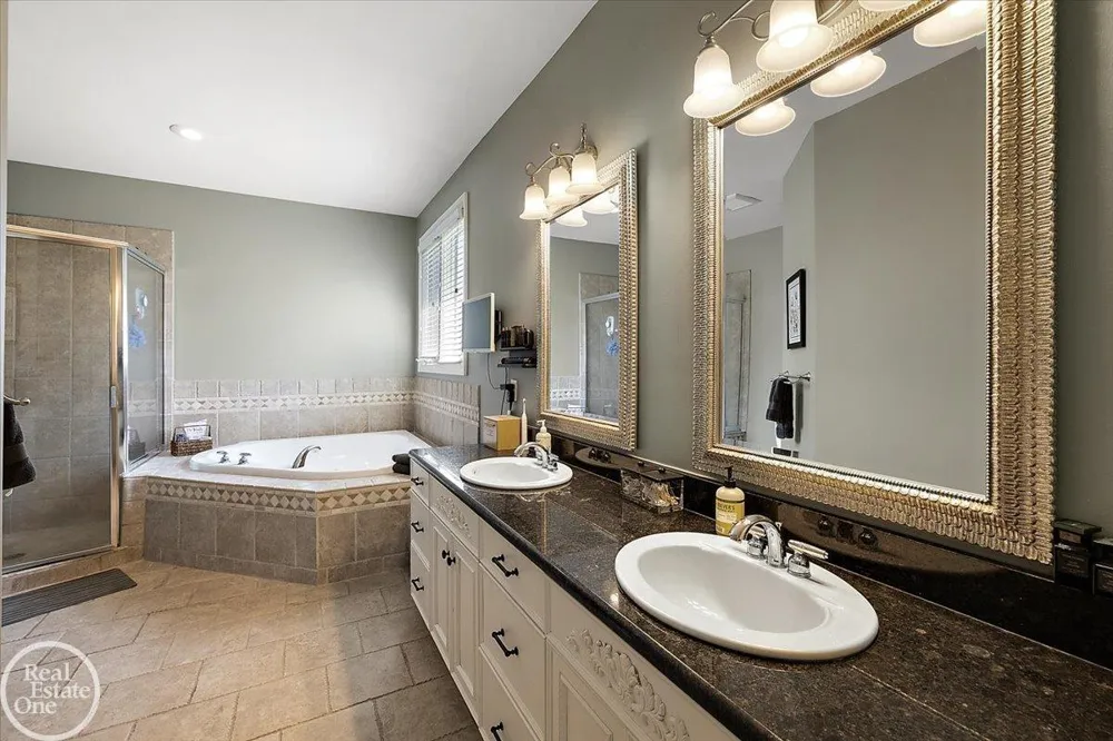 69497 Meadowbrook Lane Bruce Township, MI 48065
