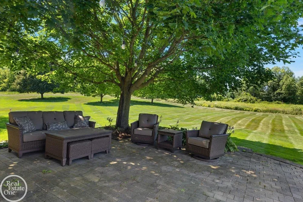 69497 Meadowbrook Lane Bruce Township, MI 48065