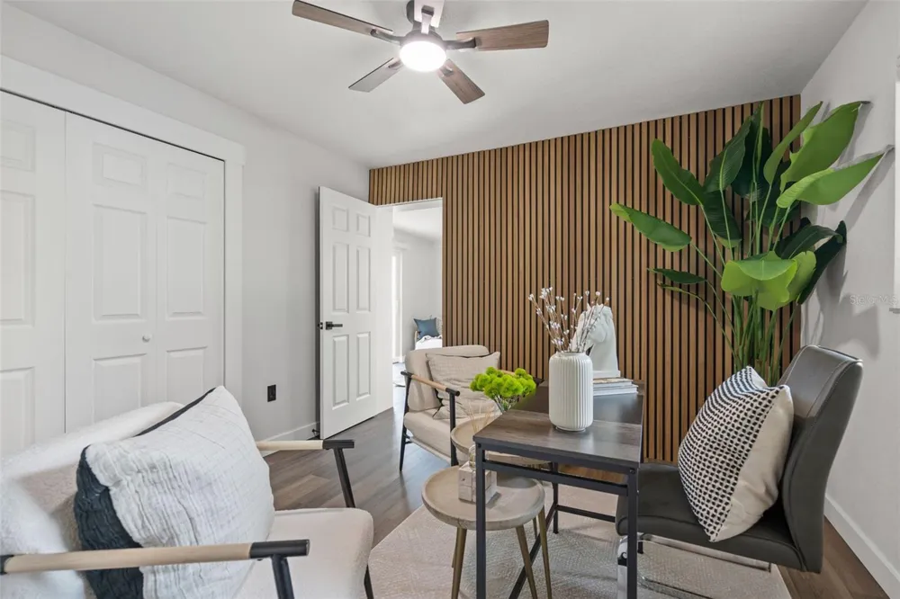 30 OAKLAND HILLS COURT Rotonda West, FL 33947