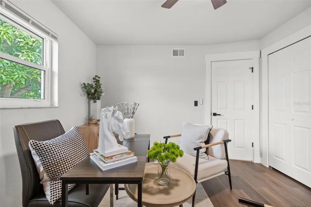 30 OAKLAND HILLS COURT Rotonda West, FL 33947