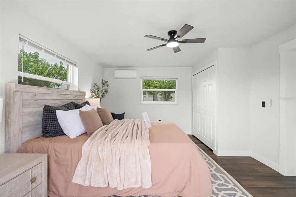 30 OAKLAND HILLS COURT Rotonda West, FL 33947