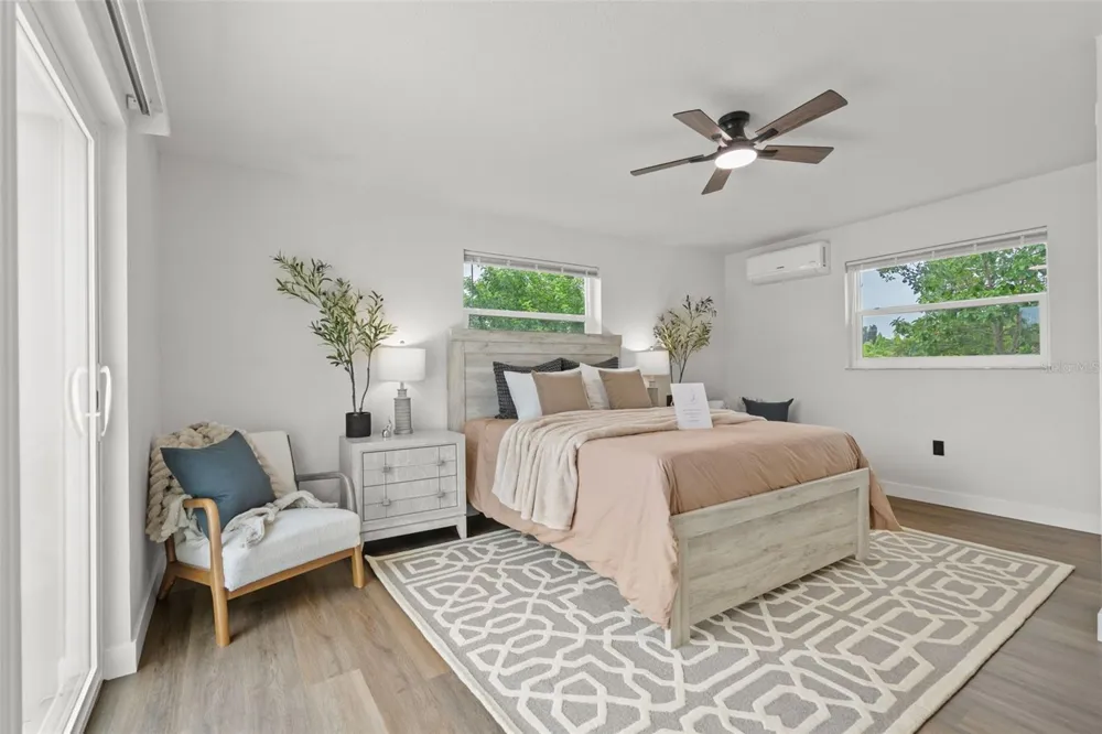 30 OAKLAND HILLS COURT Rotonda West, FL 33947