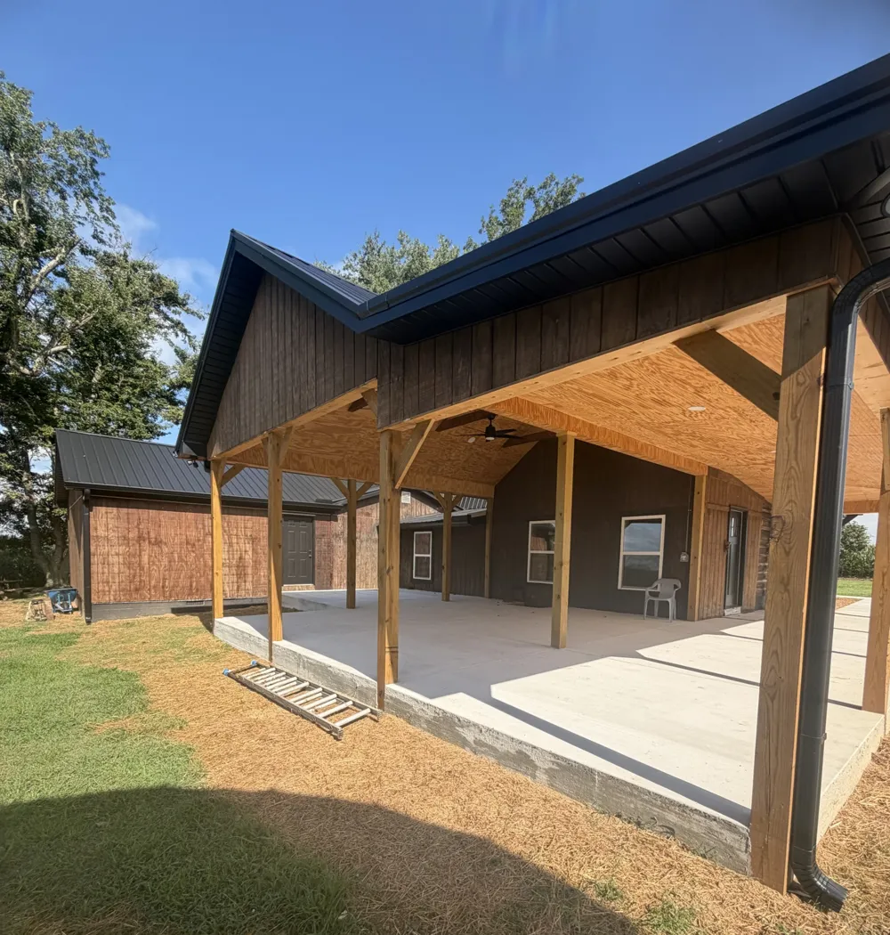 231 JJ Ln Hillsboro, TN 37342