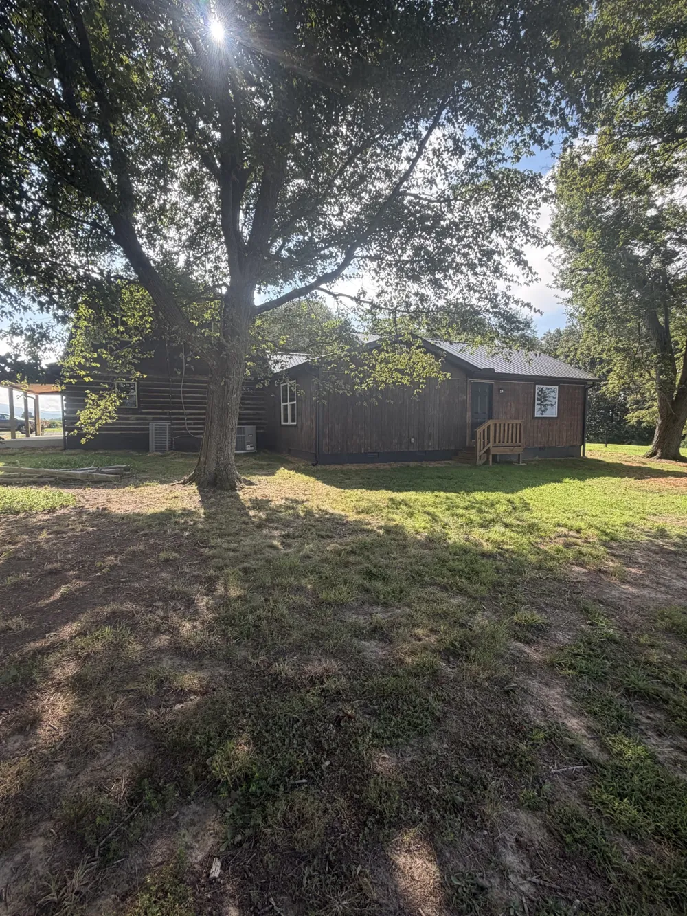 231 JJ Ln Hillsboro, TN 37342
