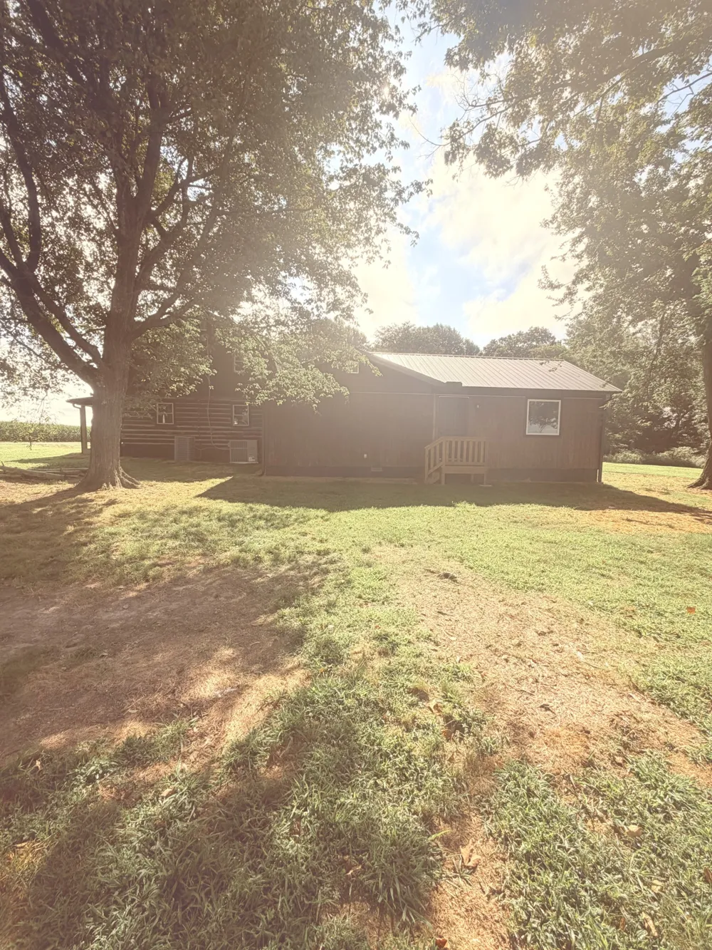 231 JJ Ln Hillsboro, TN 37342