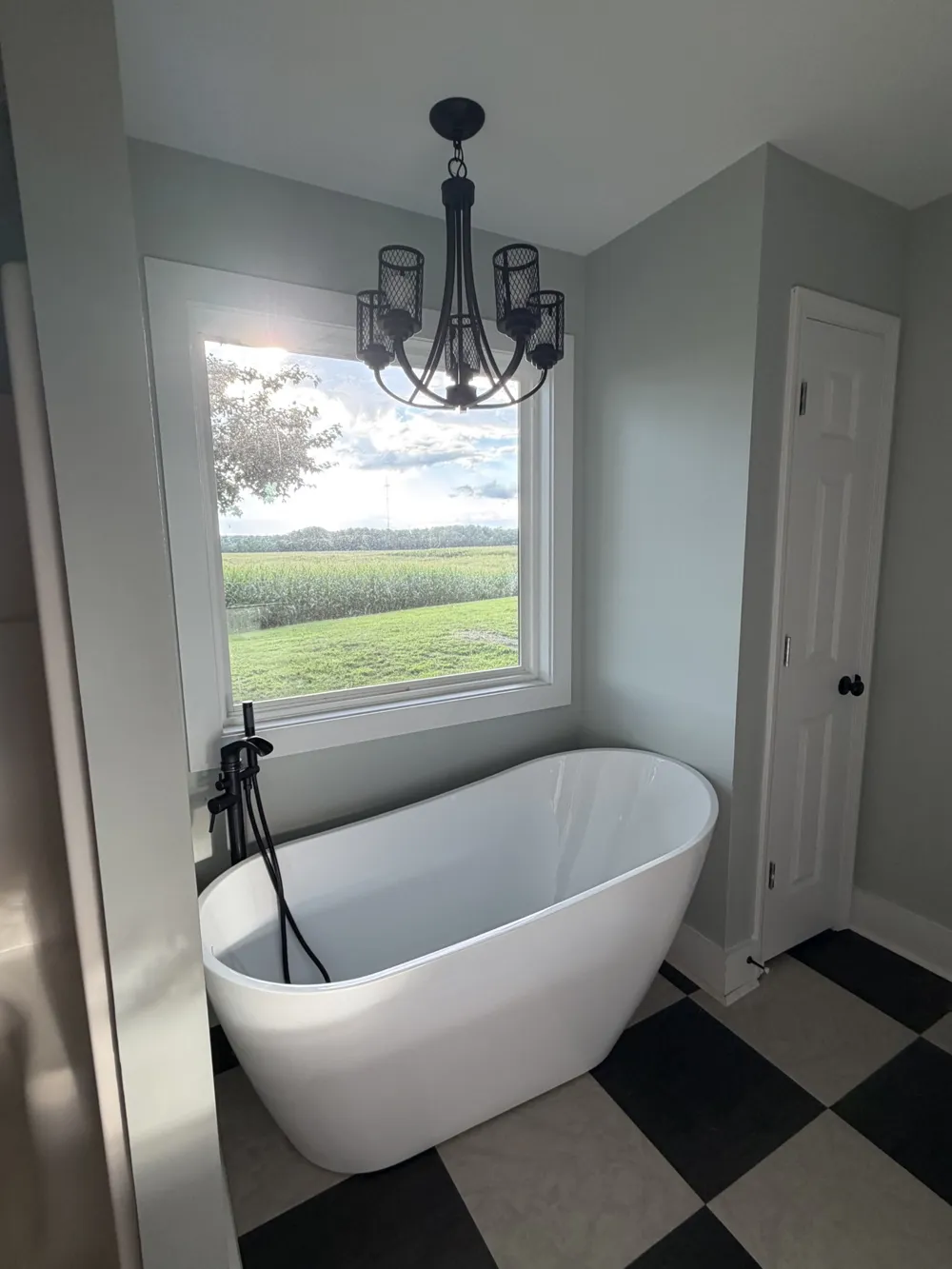 231 JJ Ln Hillsboro, TN 37342