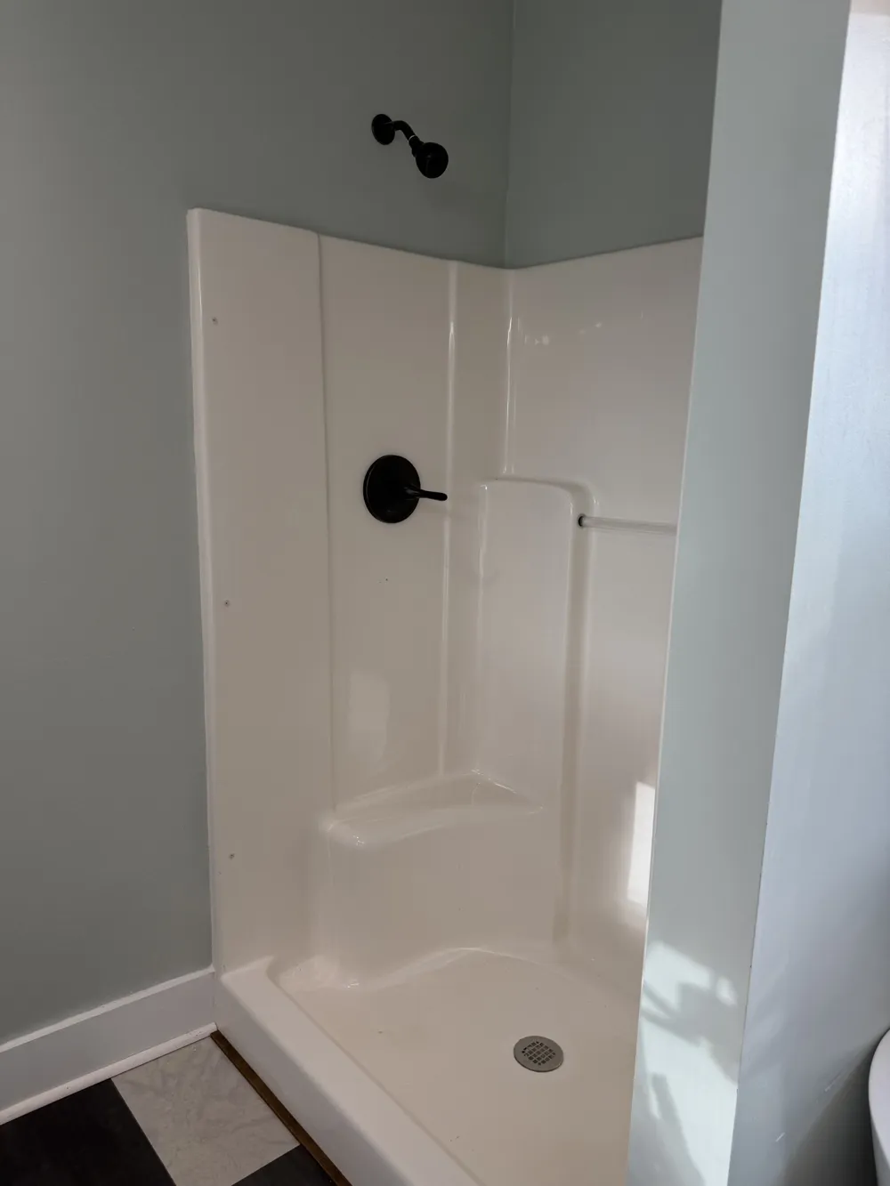 231 JJ Ln Hillsboro, TN 37342