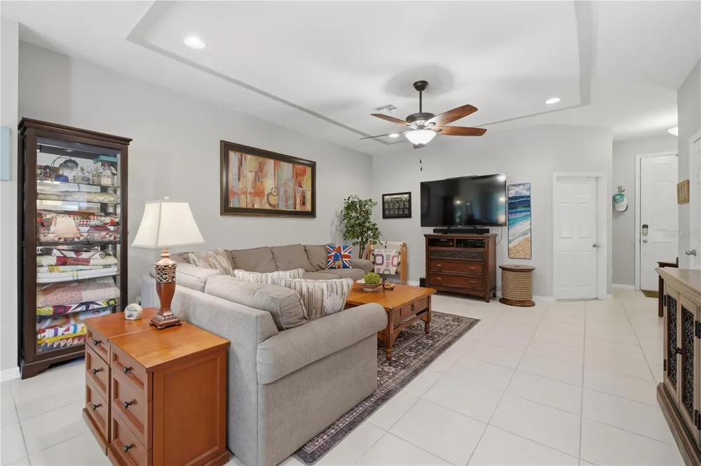 4844 CLIVEDEN LOOP Sanford, FL 32773