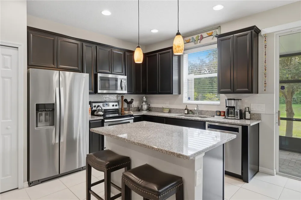 4844 CLIVEDEN LOOP Sanford, FL 32773