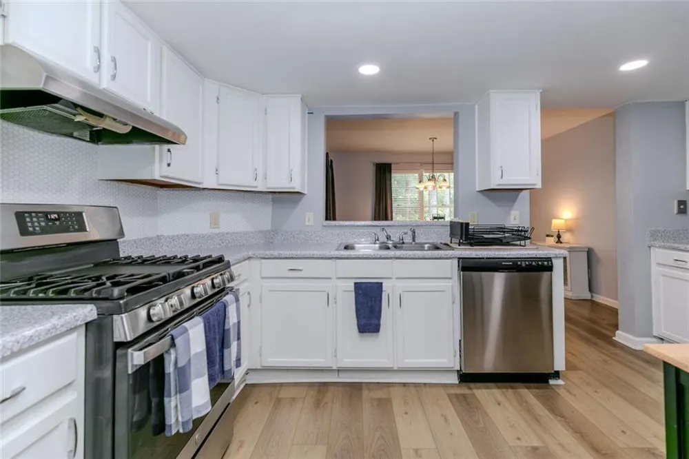 3058 Westwood Way Alpharetta, GA 30004