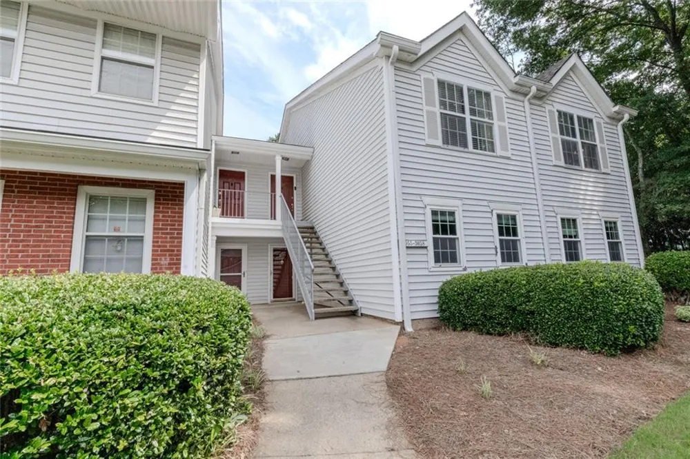 3058 Westwood Way Alpharetta, GA 30004