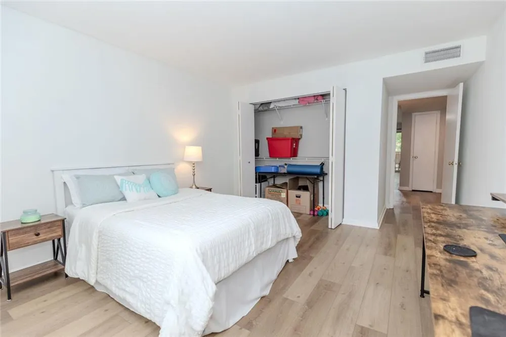 3058 Westwood Way Alpharetta, GA 30004