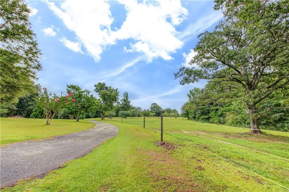 3861 Post Road Winston, GA 30187