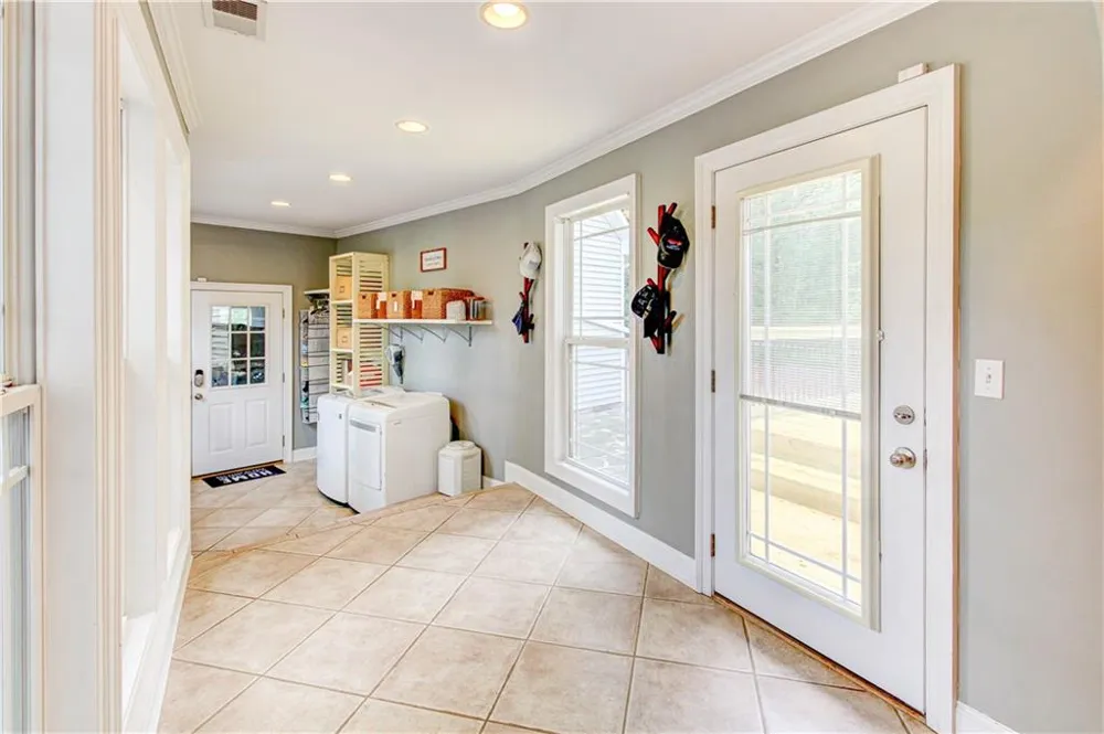 3861 Post Road Winston, GA 30187