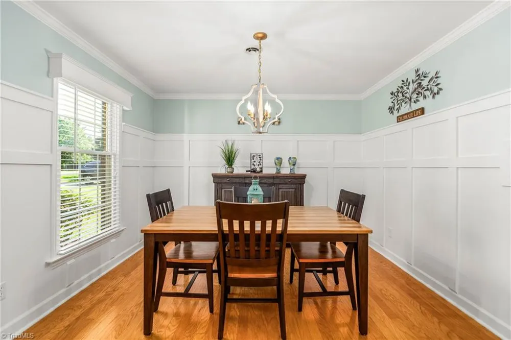 216 Vancouver Court Kernersville, NC 27284